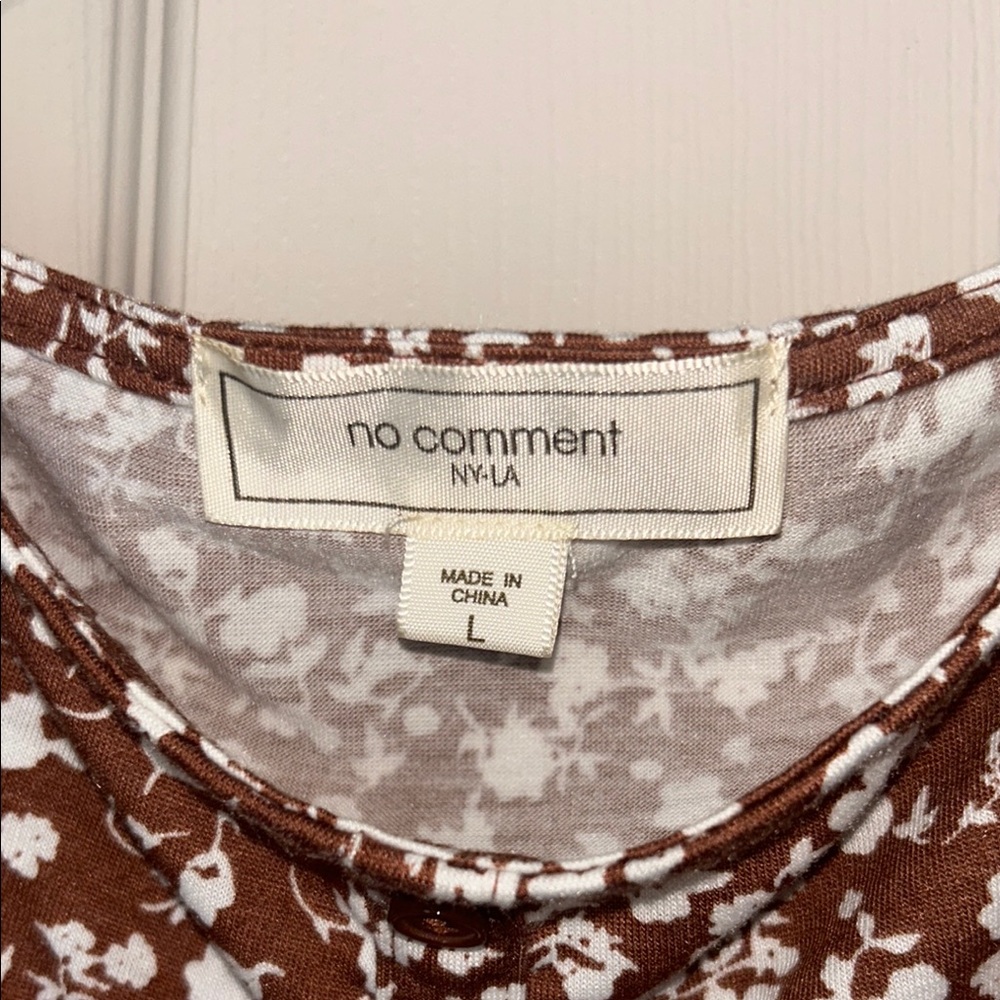 Floral Brown and White Women's Top - Picture 3 of 3